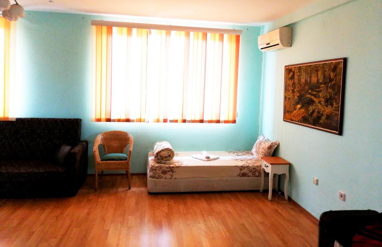 Petrevene Guest House Misha מראה חיצוני תמונה