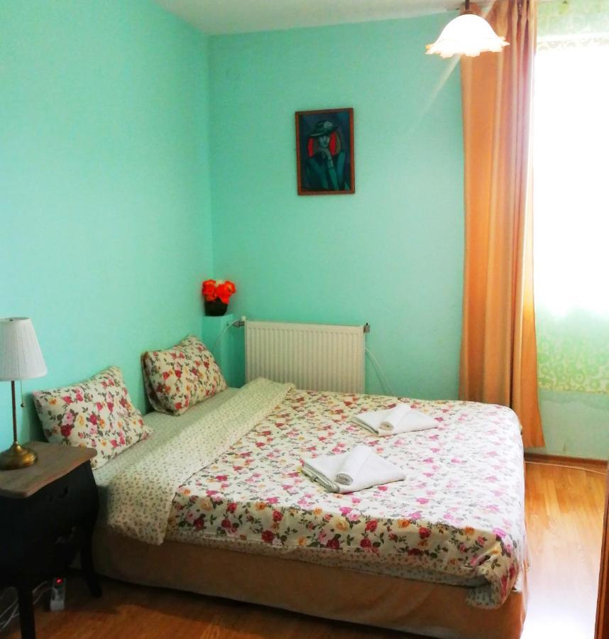 Petrevene Guest House Misha מראה חיצוני תמונה