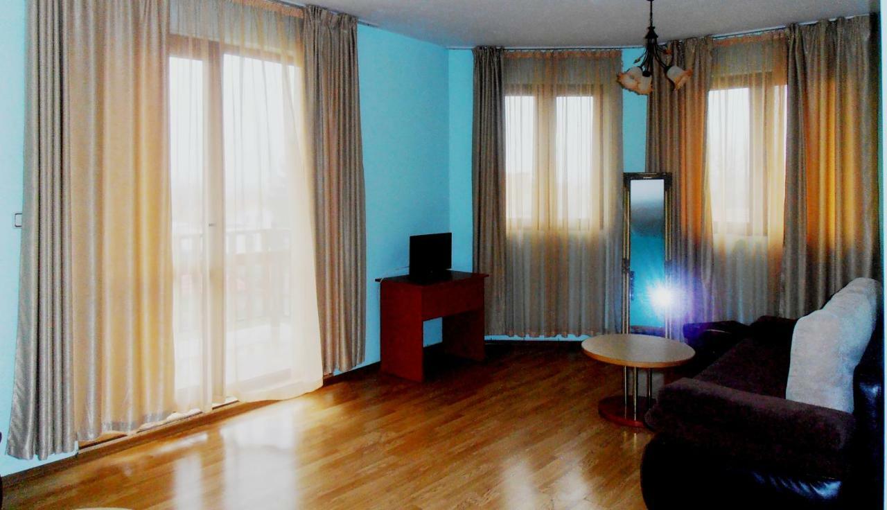 Petrevene Guest House Misha מראה חיצוני תמונה