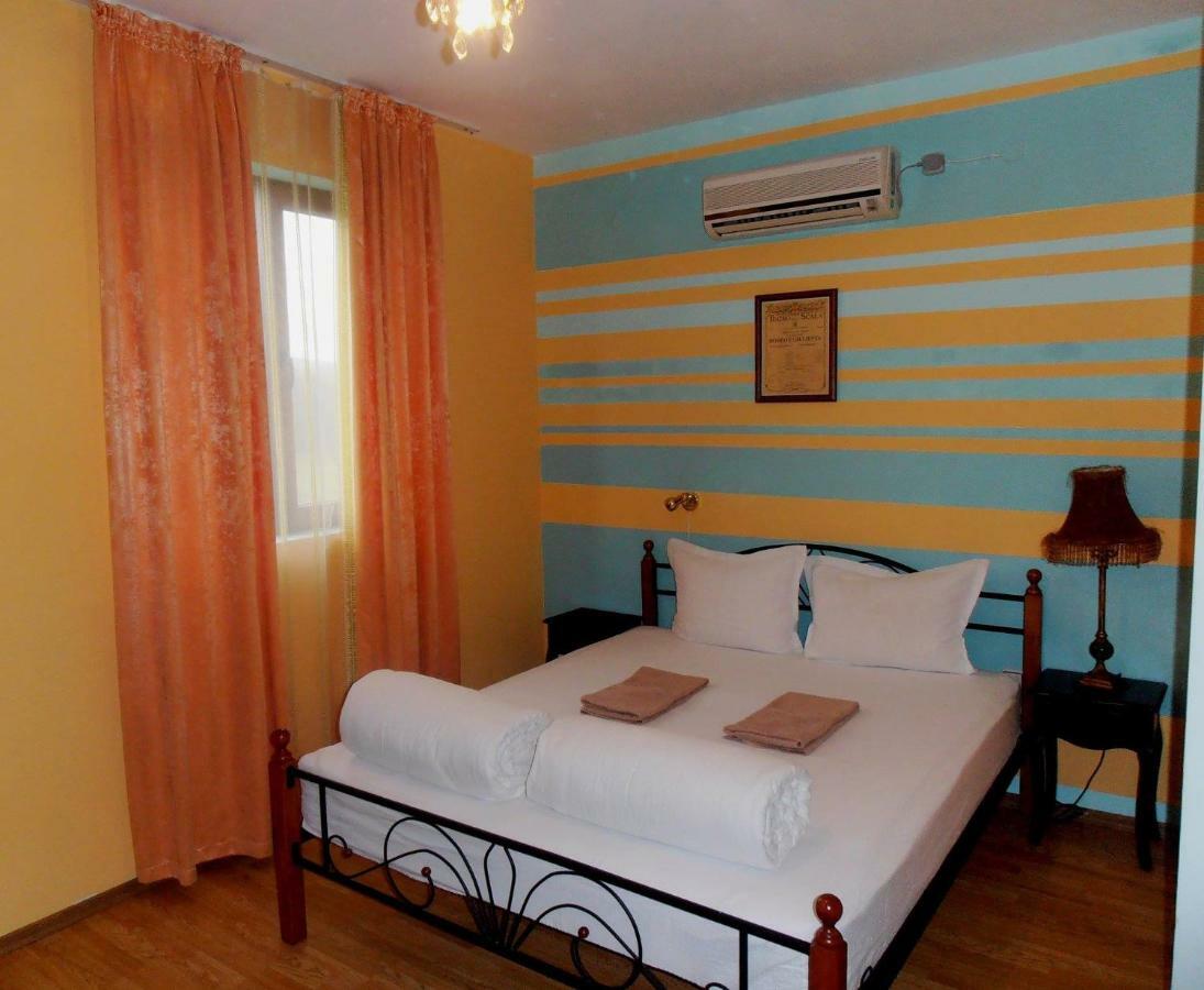 Petrevene Guest House Misha מראה חיצוני תמונה