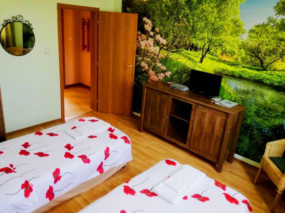 Petrevene Guest House Misha מראה חיצוני תמונה