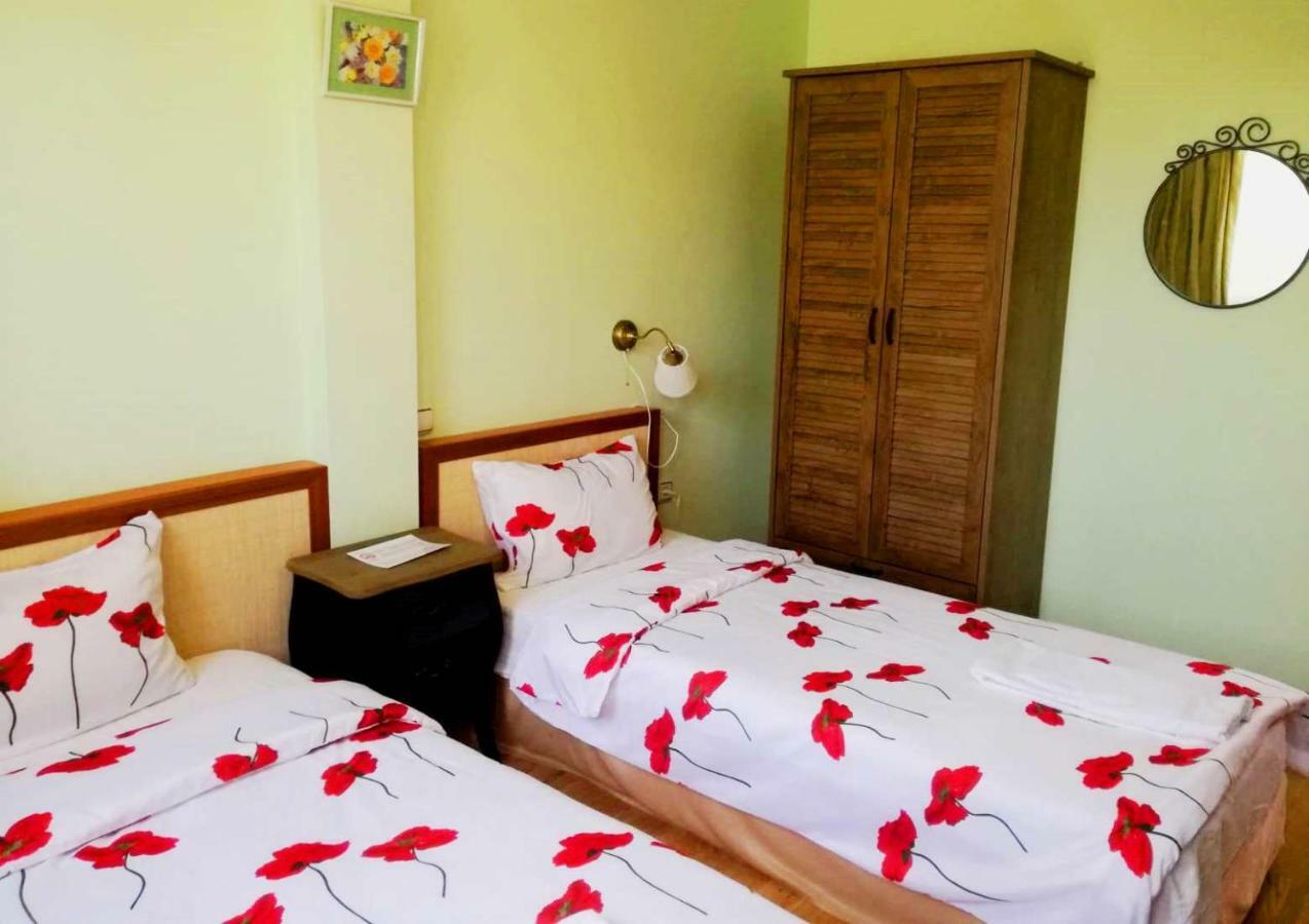 Petrevene Guest House Misha מראה חיצוני תמונה